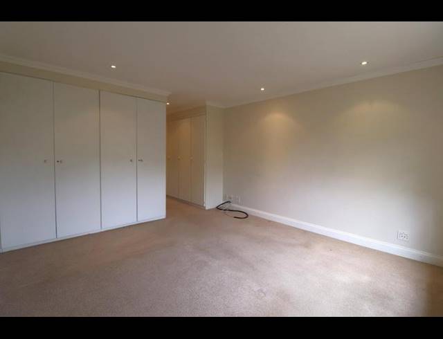 3 BEDROOM HOUSE FOR SALE IN MAGALIESSIG